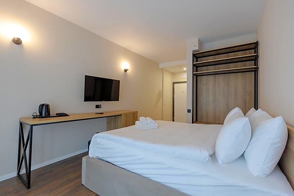 Aqua Batumi Hotel & Apartments