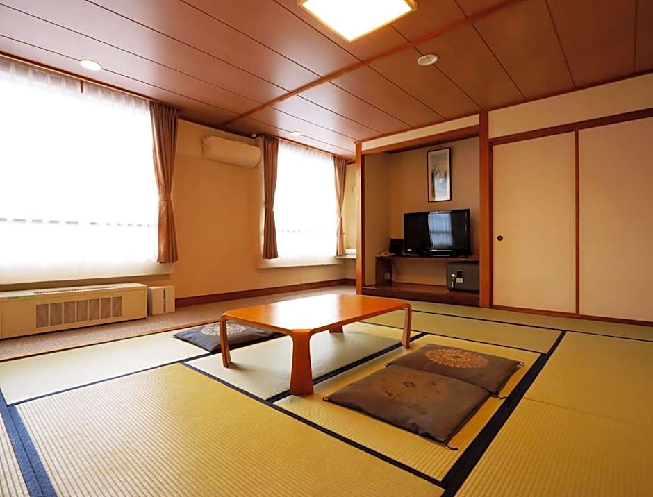Hotel Cerulean Alpine