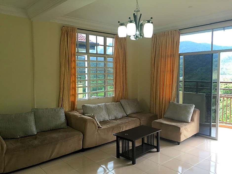 Cameron Pasar Malam Apartment @ Crown Imperial Court