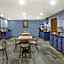 AmericInn by Wyndham Pella