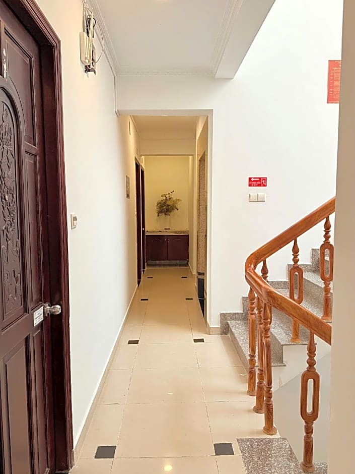 GRAD Hong Tam Hotel - Binh Tan