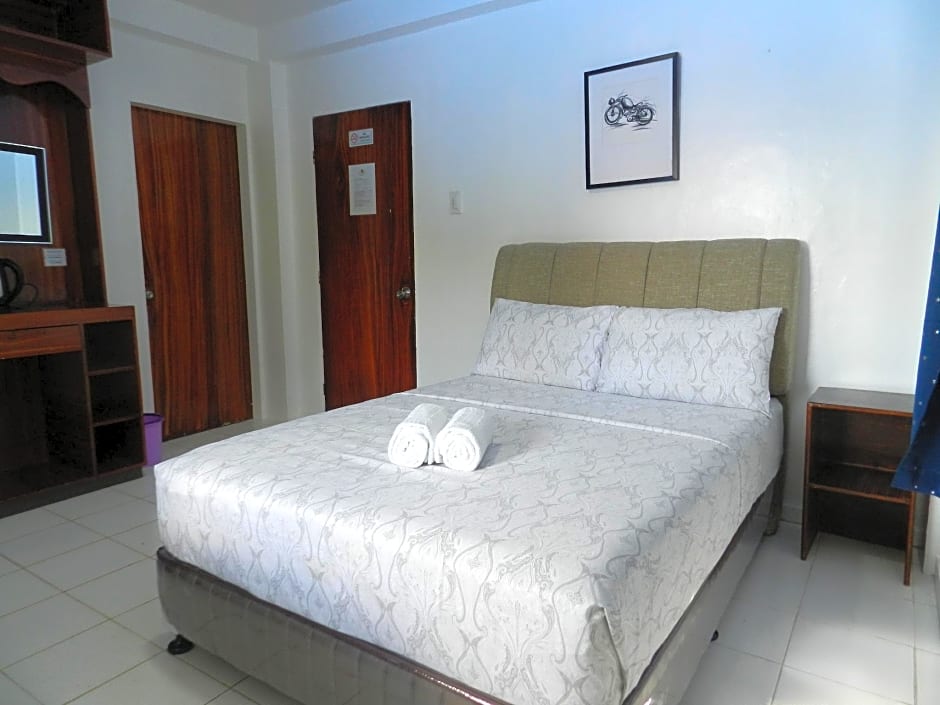 The Victorian by Stevrena Accommodations