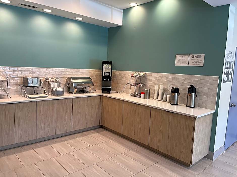 Garner Hotel Mahwah By IHG