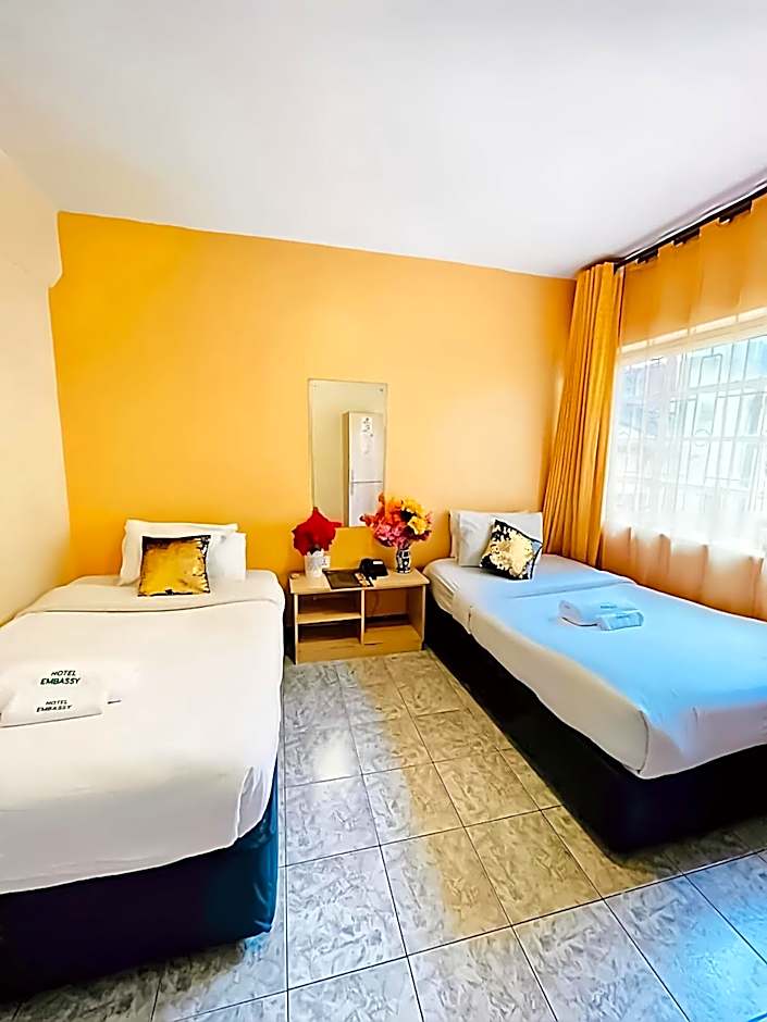 Hotel Embassy