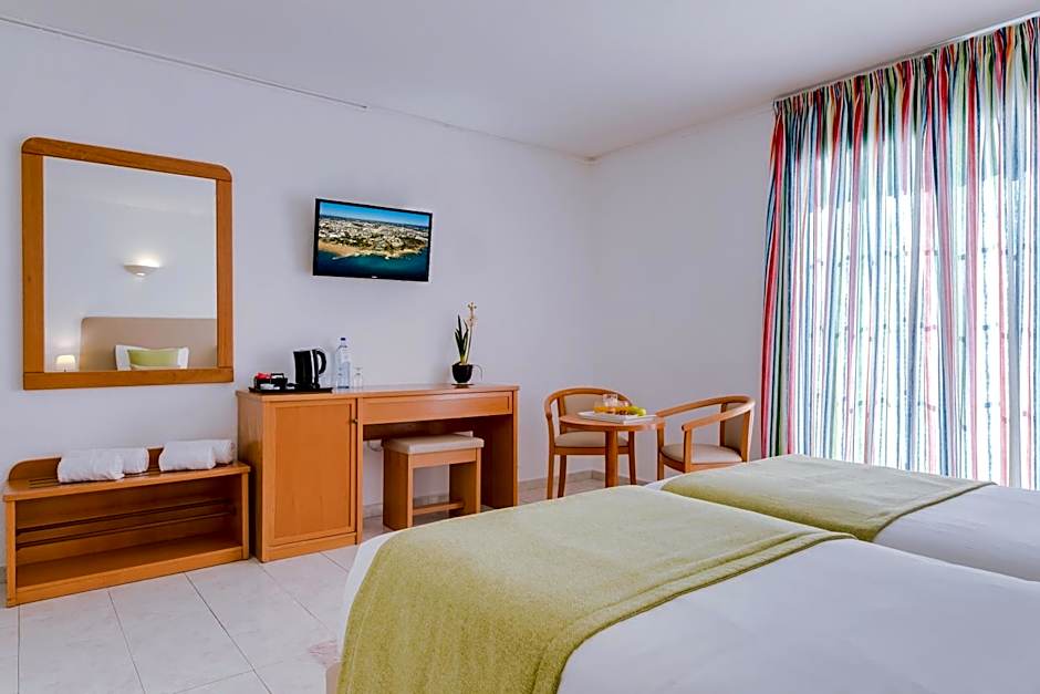 Monica Isabel Beach Club