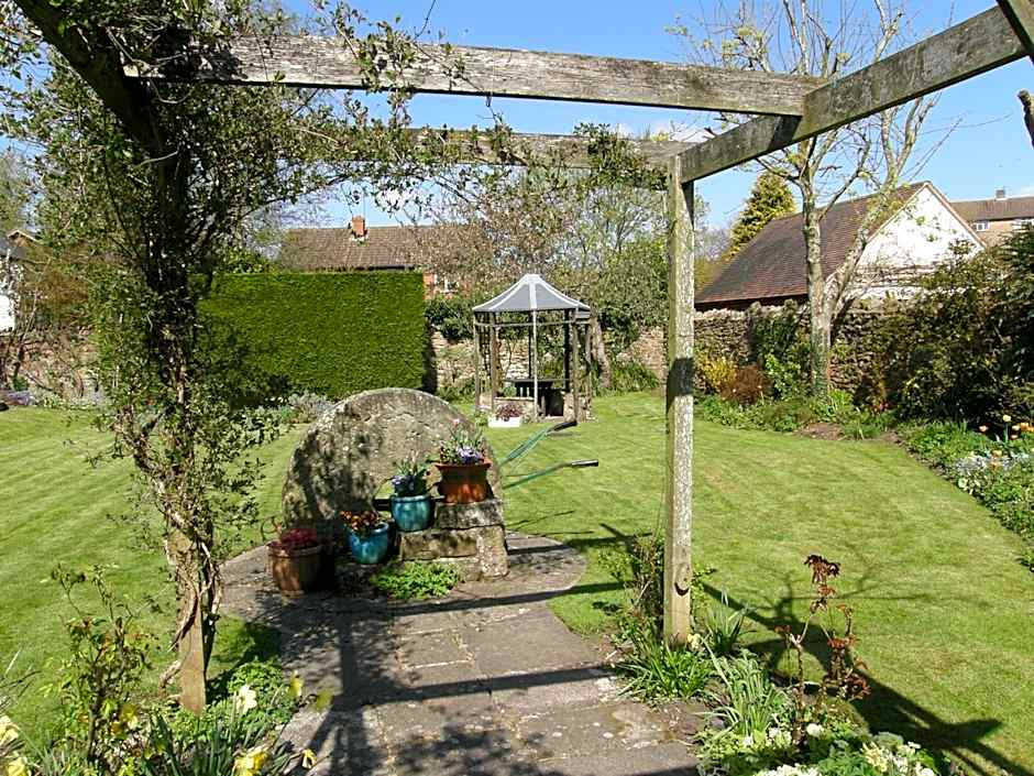 Lea House Bed and Breakfast