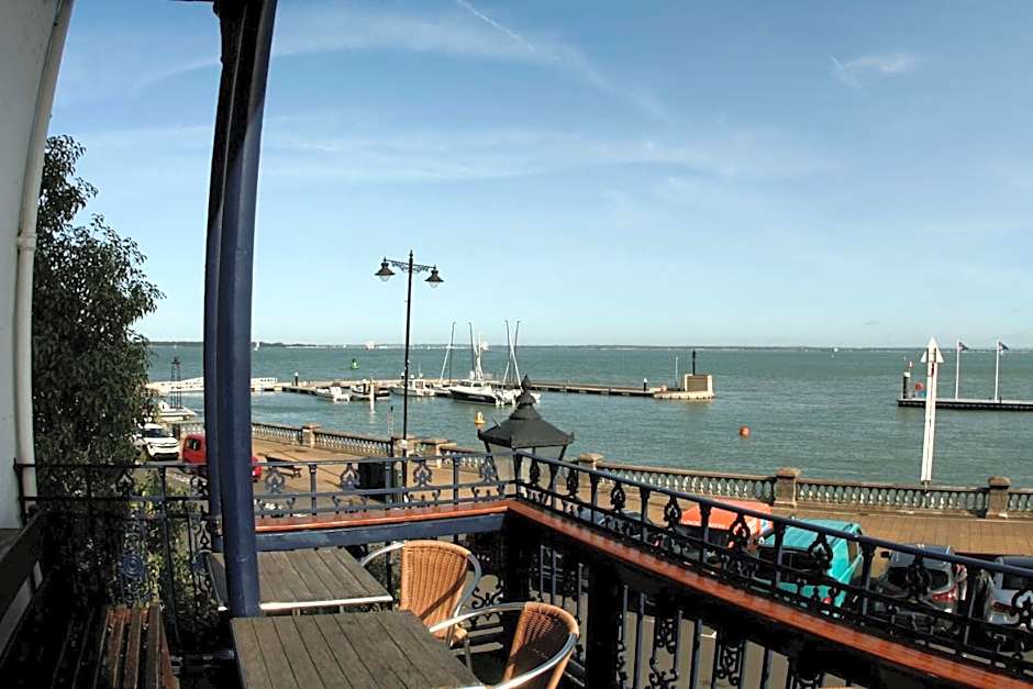 Royal London Yacht Club