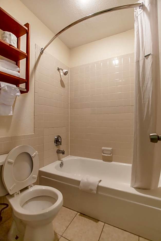 Days Inn by Wyndham Shenandoah