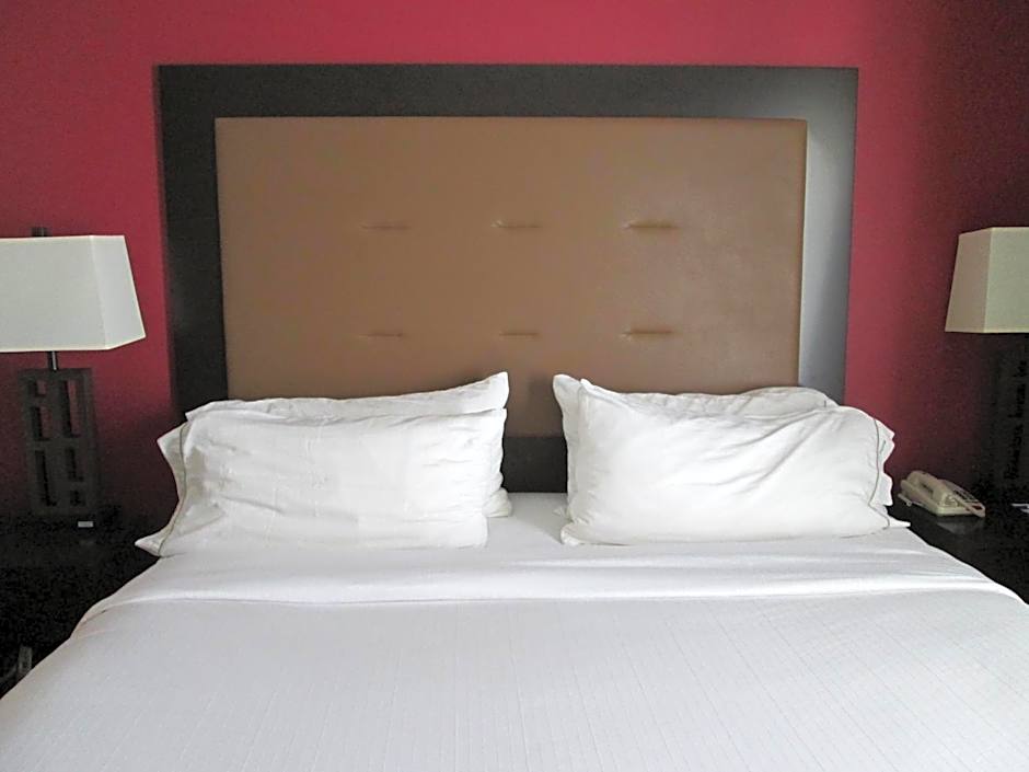Holiday Inn Express Cloverdale (Greencastle) by IHG