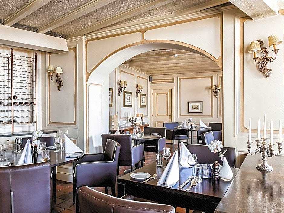 Fletcher Hotel La Ville Blanche