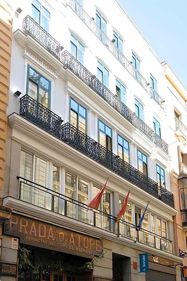 Sonder Santa Ana – Madrid, NC