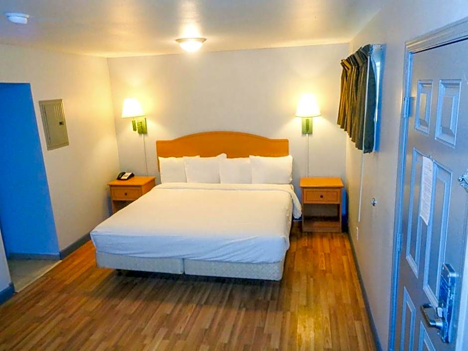 OYO Hotel Midland