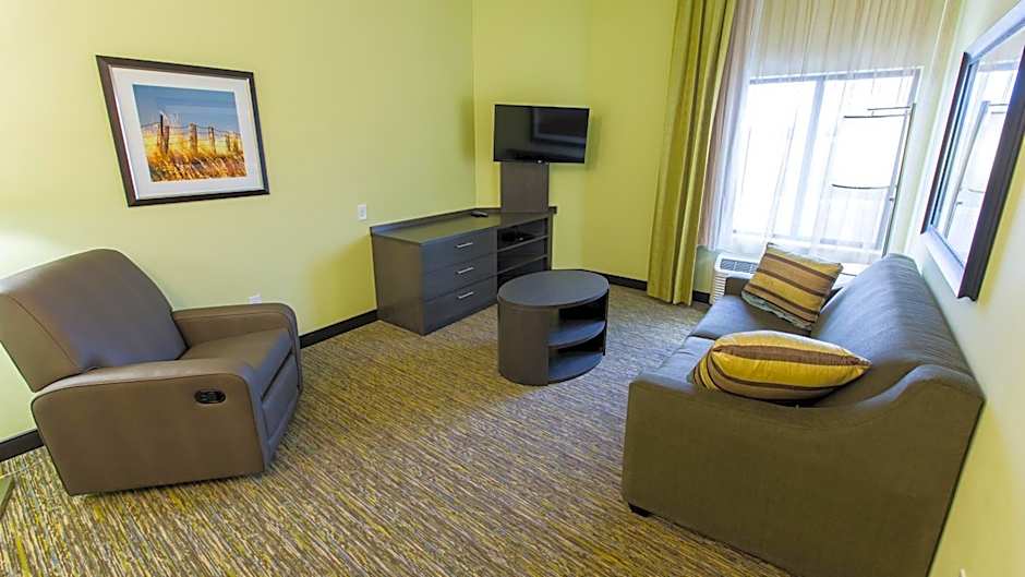 Candlewood Suites Overland Park By IHG