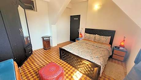 Apartment with Terraces