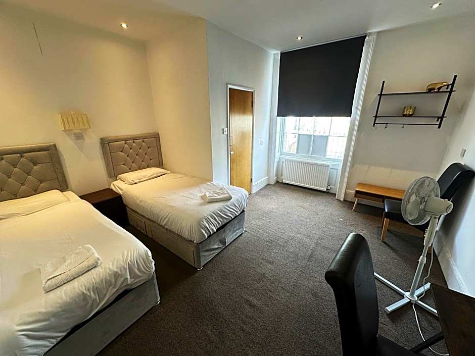 Somerset Hotel Baker Street London