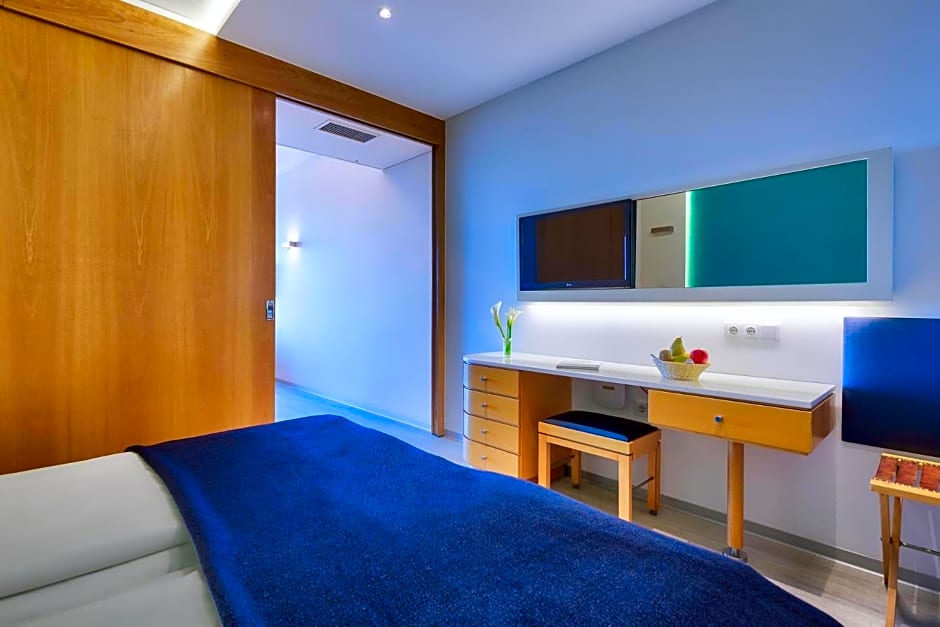  The Views Monumental Lido