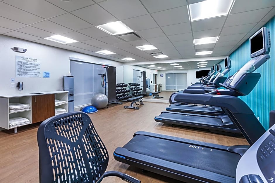 Holiday Inn Express And Suites Tulsa Northeast - Owasso By IHG