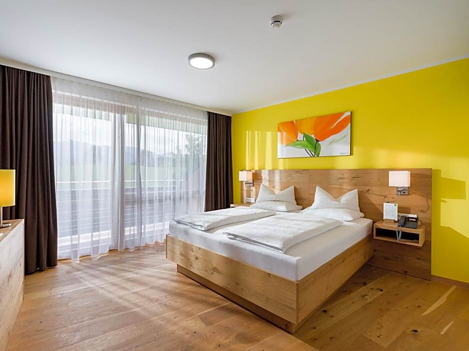 DAS SIEBEN - Adults Only