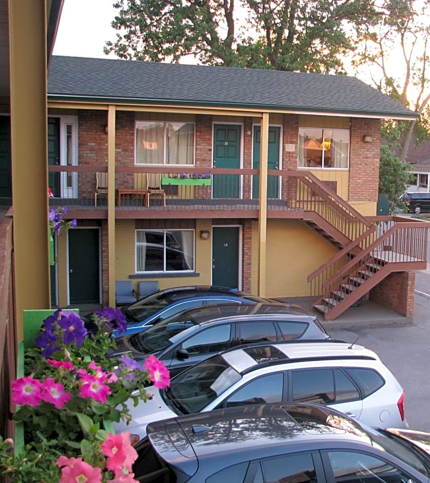 Sunset Inn