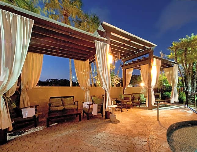 Tahitian Inn Boutique Hotel Tampa