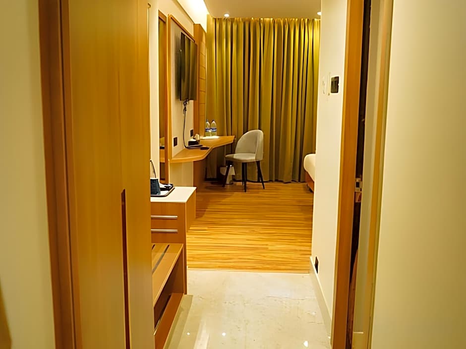 Hotel Surguru