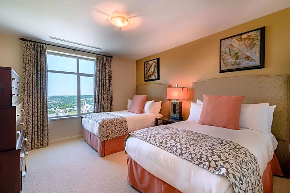 Broadway Plaza, Trademark Collection by Wyndham