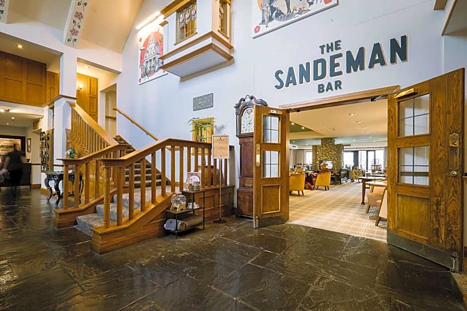 Lancaster House Hotel