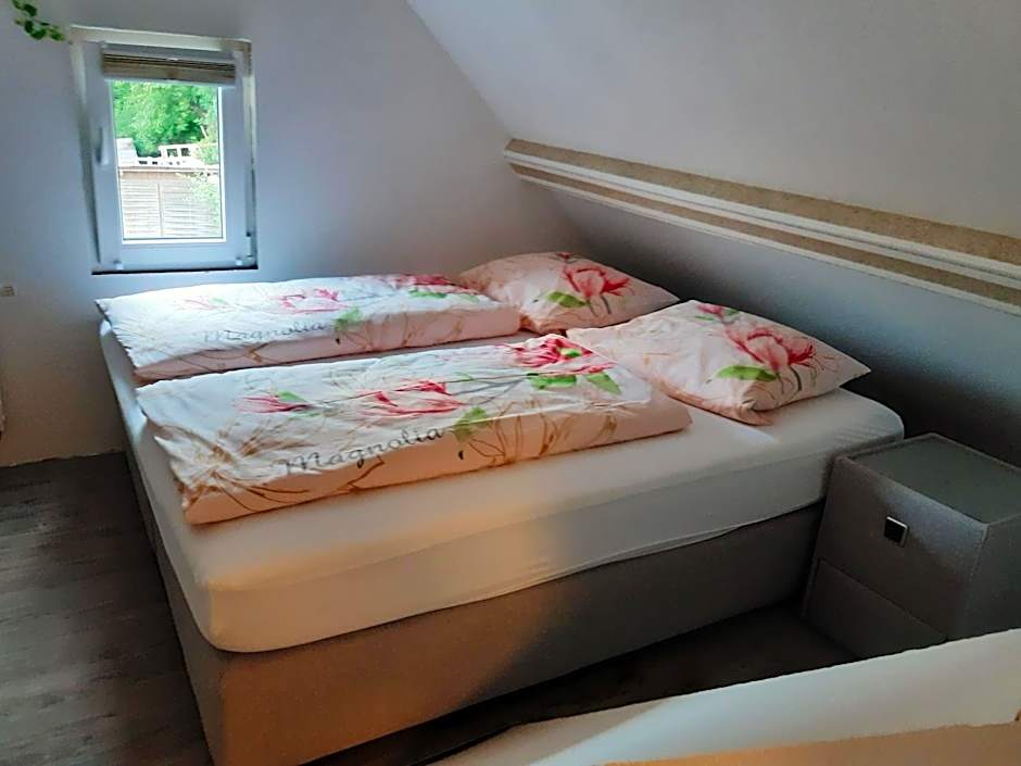 Gästehaus - Café Frank