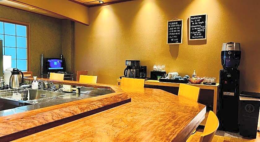 Temple Hotel Ryutakuzenji