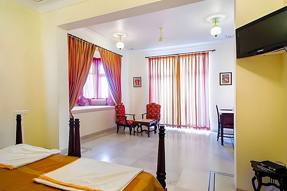 Akshay Niwas Boutique Hotel By Amantra