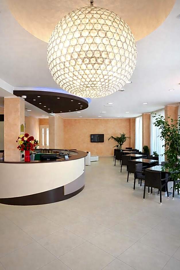 Hotel Favorita Easy Stay Room Only