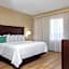 Hawthorn Extended Stay by Wyndham West Palm Beach