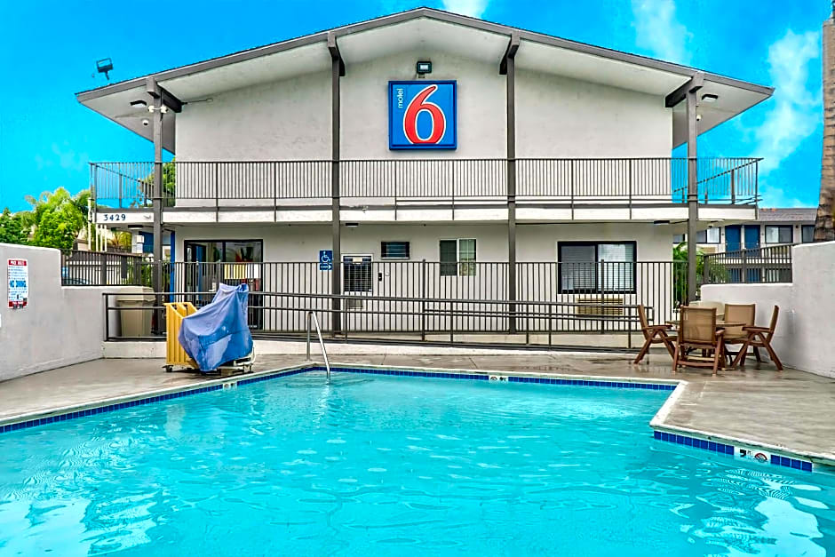 Motel 6-El Monte, CA - Los Angeles