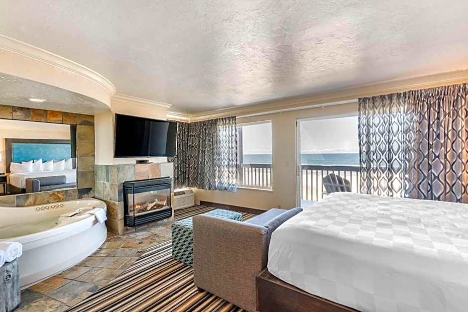 Lincoln Sands Oceanfront Resort, Ascend Hotel Collection