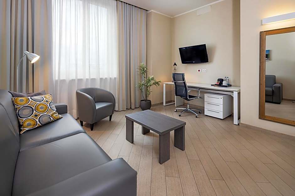 CHC Business Residence