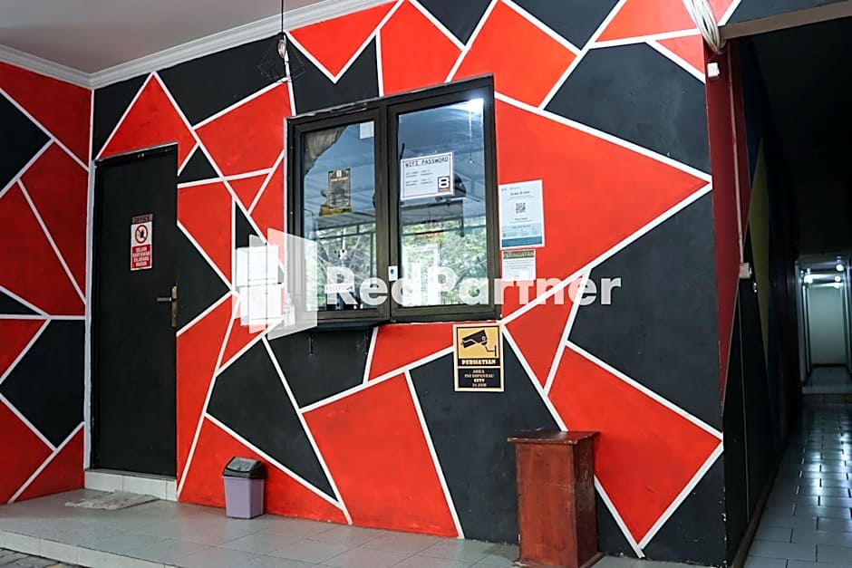 Cosmo Tanjung Duren RedPartner – Jakarta, NY