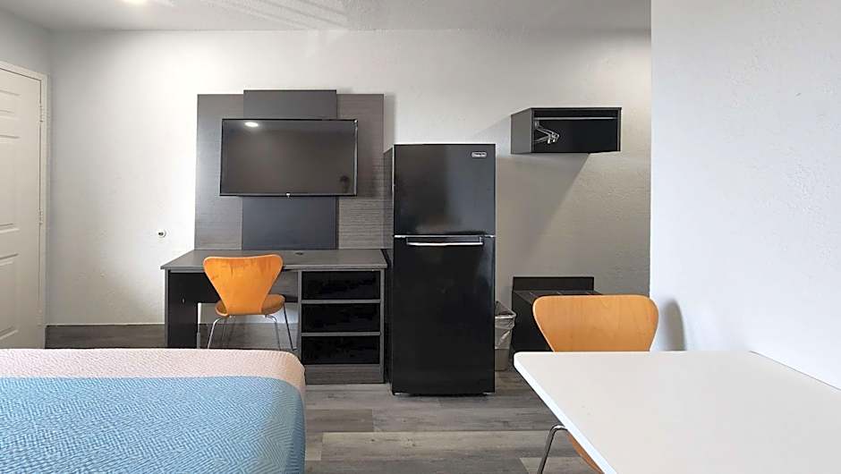 Studio 6 Galveston TX