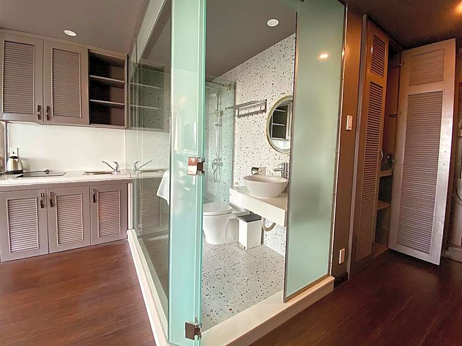 Duc Vuong 2 Hotel – Ho Chi Minh City, 