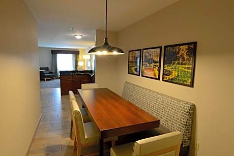 King Suite with Sofa Bed