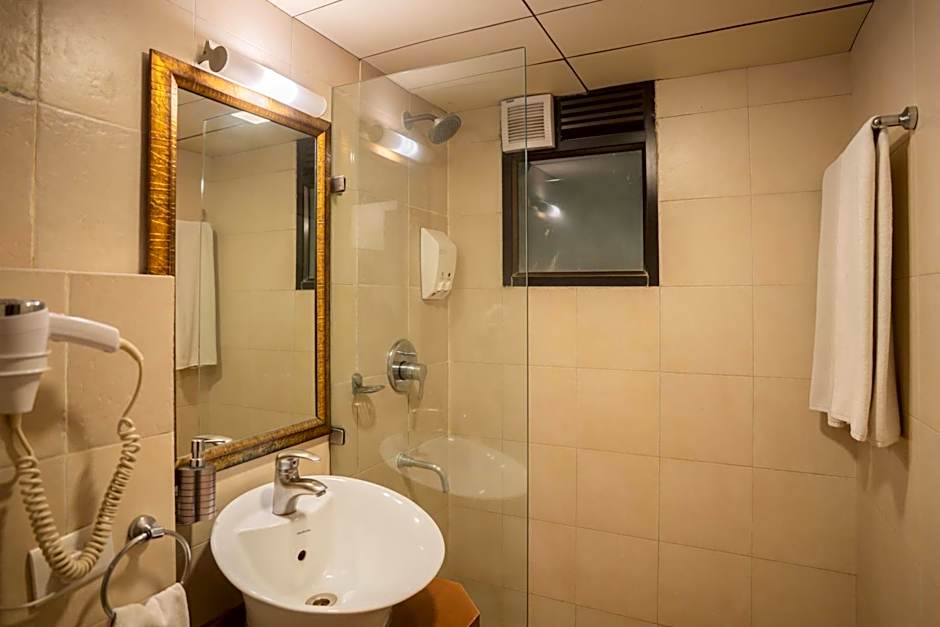 Ahuja Residency Parklane