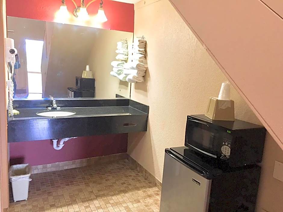 Red Carpet Inn North Chicago