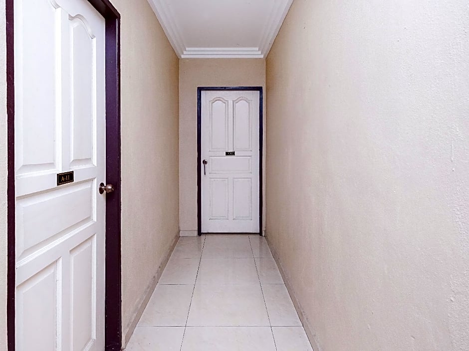 OYO 717 Mr J Hotel Wakaf Che Yeh 2