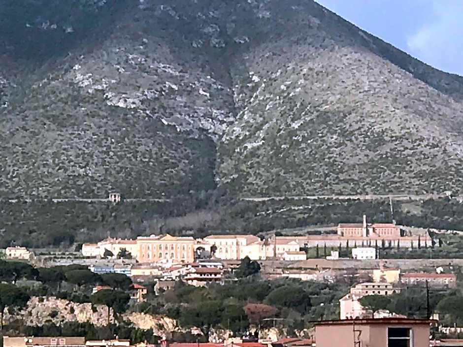 Caserta Royale Apartment