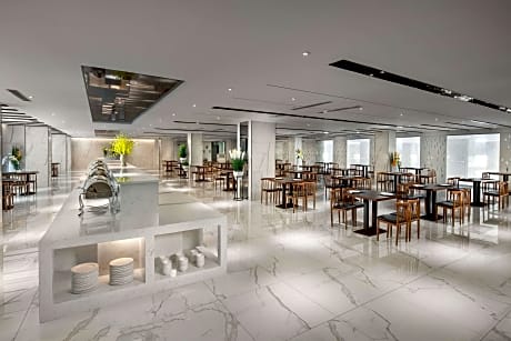 Ramada By Wyndham Mengzi Suites