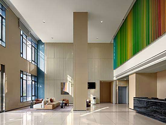 Haiyue Huantu Nanyuan Ejia Hotel (Dazhong Plaza Branch), Qianwan New Area, Ningbo