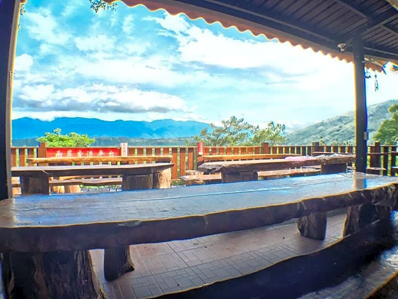 Ruei Suei Hot Spring Hotel