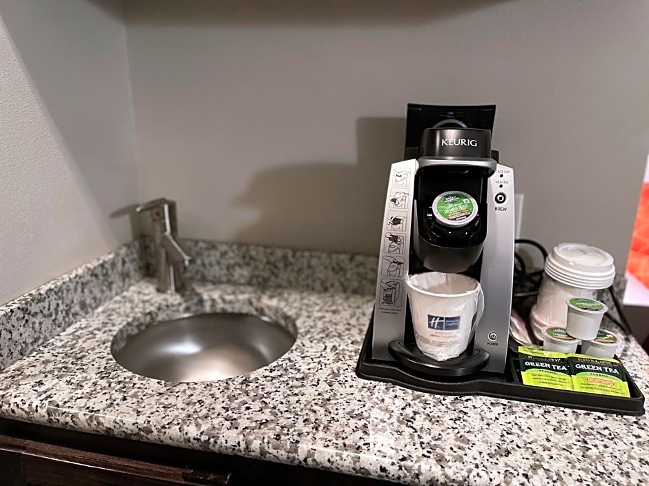Holiday Inn Express Gonzales By IHG
