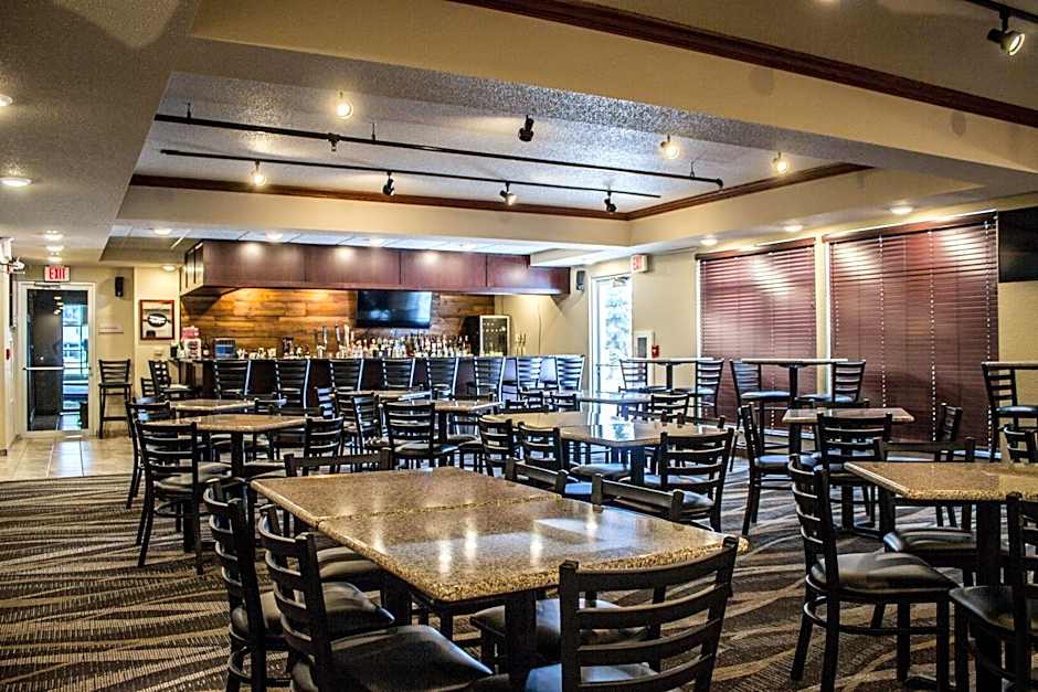 Cobblestone Suites - Oshkosh