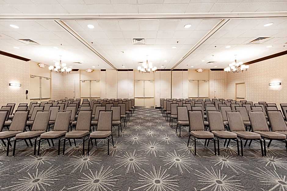 Holiday Inn Airport West Earth City By IHG