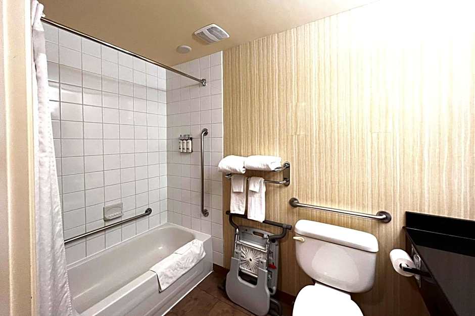 Ramada by Wyndham Prince Albert